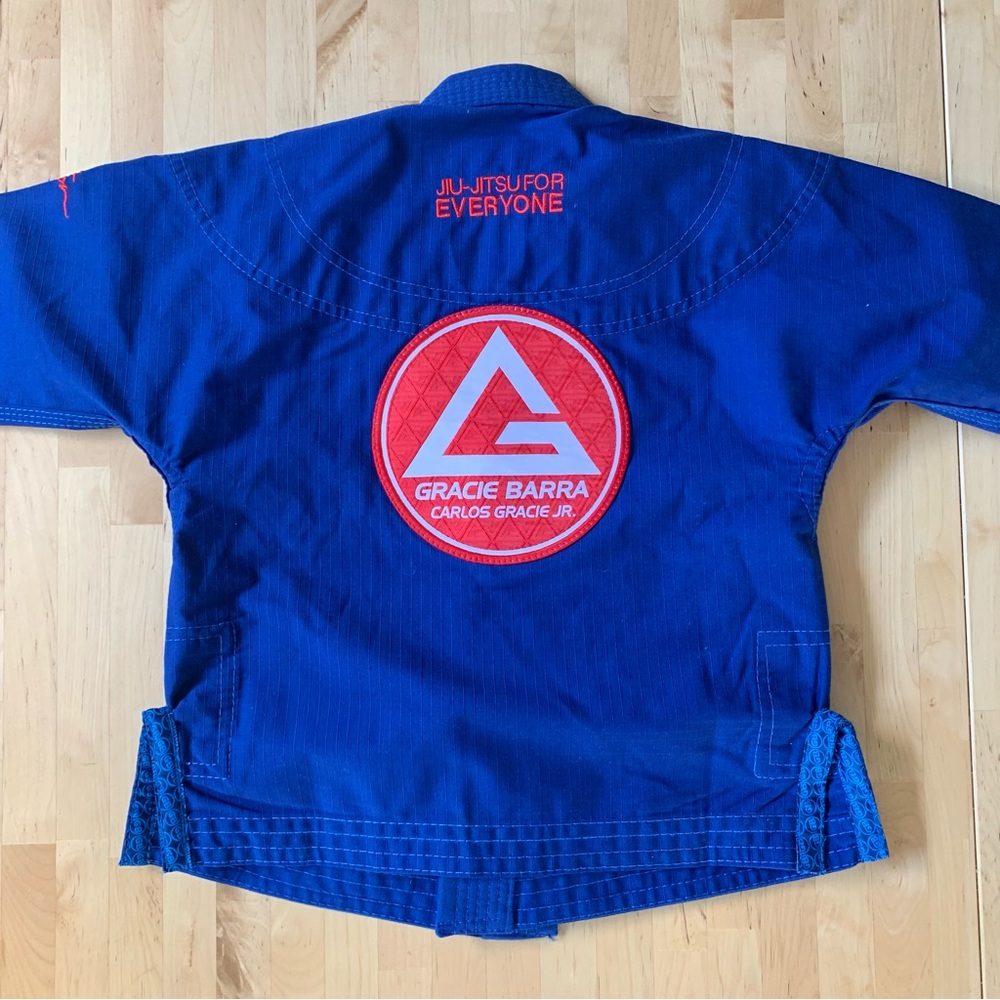 Gracie Barra - Kids Gi - Y1 - Equipe Edition - Kimono and Pants - Picture 6 of 9